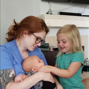 Meet your Posher, Ashley